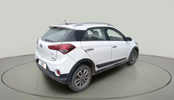 2016 Hyundai i20 Active 1.4 SX, Diesel, Manual, 1,59,844 km, exterior