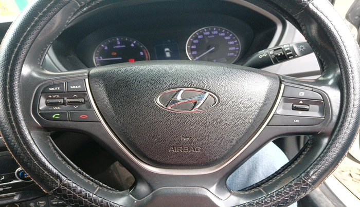2016 Hyundai i20 Active 1.4 SX, Diesel, Manual, 1,59,844 km, interior