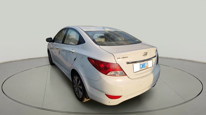 2014 Hyundai Verna FLUIDIC 1.6 CRDI SX, Diesel, Manual, 1,36,816 km, exterior