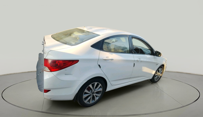2014 Hyundai Verna FLUIDIC 1.6 CRDI SX, Diesel, Manual, 1,36,816 km, exterior