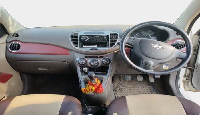 2013 Hyundai i10 MAGNA 1.2, Petrol, Manual, 1,03,856 km, interior