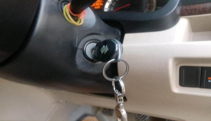 2013 Maruti Swift Dzire VDI, Diesel, Manual, 1,27,667 km, interior