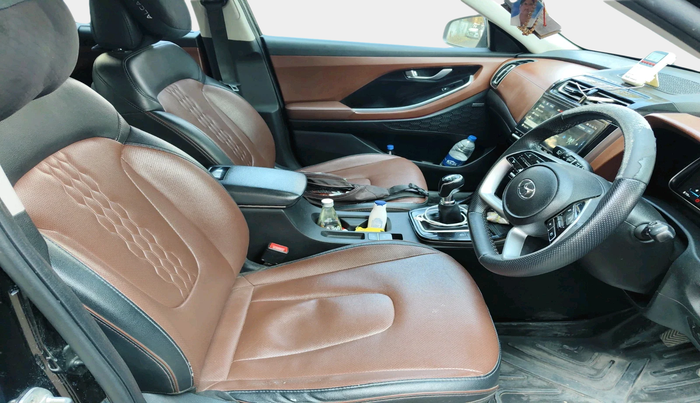 2022 Hyundai ALCAZAR PLATINUM 1.5 MT 7STR, Diesel, Manual, 1,95,725 km, interior