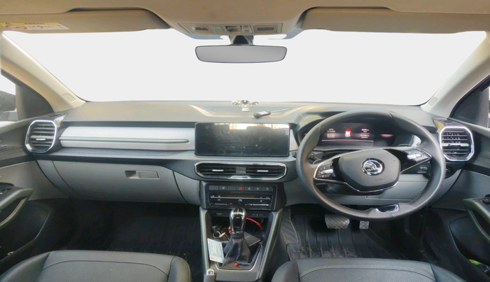 2025 Skoda Kylaq Prestige AT, Petrol, Automatic, 5,808 km, interior