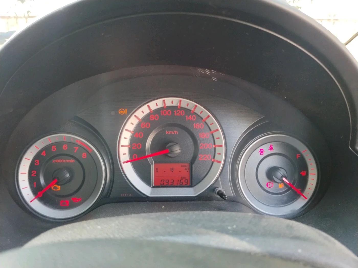 2011 Honda City 1.5L I-VTEC V MT, CNG, Manual, 1,09,023 km, interior