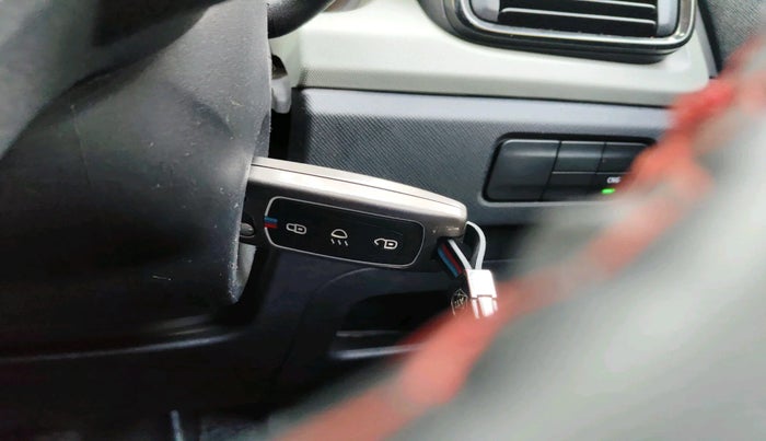 2024 Tata PUNCH ADVENTURE RHYTHM CNG MT, Petrol, Manual, 19,840 km, interior