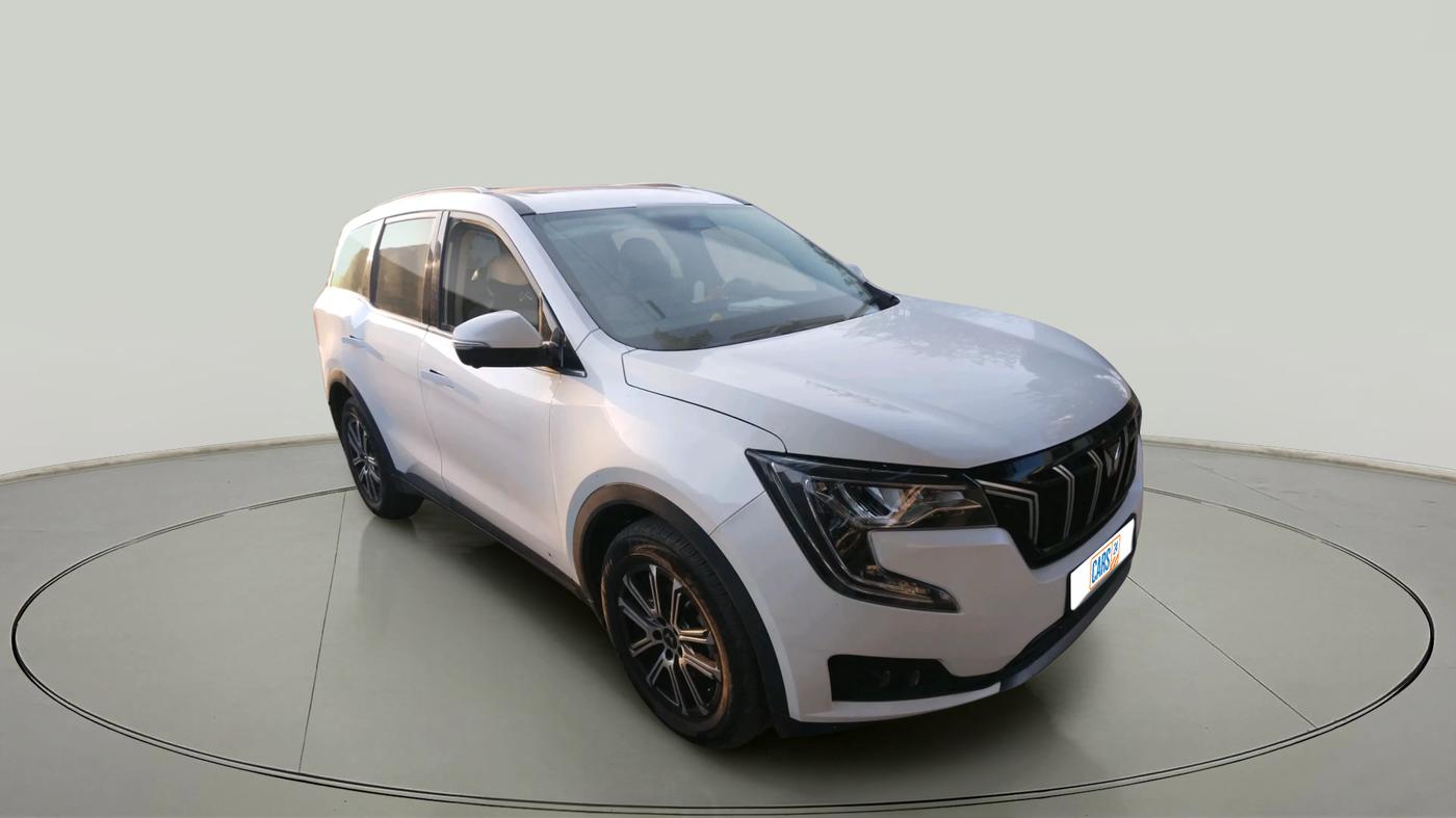 2025 Mahindra XUV700 AX7 Luxury Pack Diesel MT 7 STR, Diesel, Manual, 10,628 km, exterior