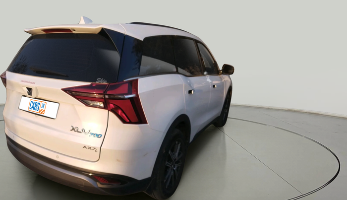 2025 Mahindra XUV700 AX7 Luxury Pack Diesel MT 7 STR, Diesel, Manual, 10,628 km, exterior