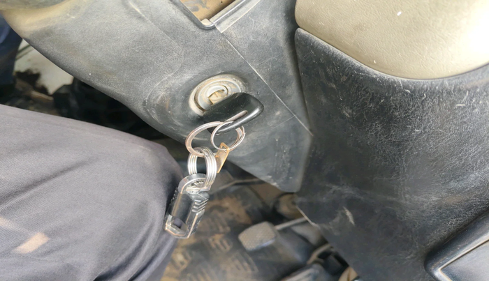 2018 Maruti Eeco 5 STR WITH A/C+HTR CNG, Petrol, Manual, 1,30,915 km, interior