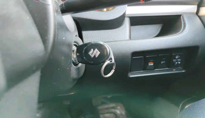 2014 Maruti Swift VDI, Diesel, Manual, 1,03,603 km, interior