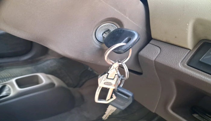 2010 Maruti Zen Estilo LXI, Petrol, Manual, 2,29,595 km, interior