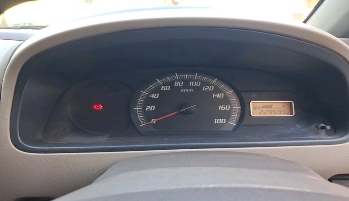 2010 Maruti Zen Estilo LXI, Petrol, Manual, 2,29,595 km, interior