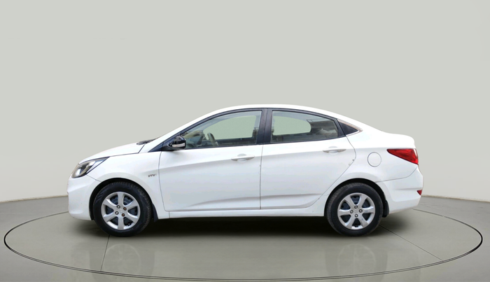2011 Hyundai Verna FLUIDIC 1.6 VTVT EX, Petrol, Manual, 84,839 km, exterior
