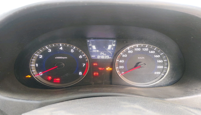 2011 Hyundai Verna FLUIDIC 1.6 VTVT EX, Petrol, Manual, 84,839 km, interior