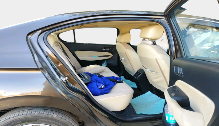 2024 Honda City 1.5L I-VTEC VX CVT, Petrol, Automatic, 14,432 km, interior