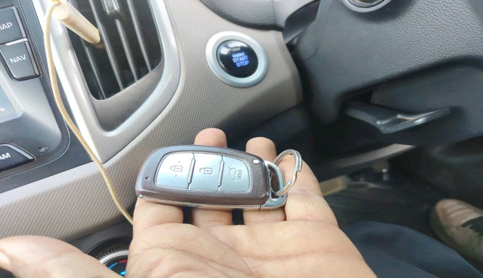 2017 Hyundai Creta SX PLUS AT 1.6 DIESEL, Diesel, Automatic, 1,67,765 km, interior