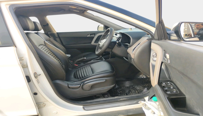 2017 Hyundai Creta SX PLUS AT 1.6 DIESEL, Diesel, Automatic, 1,67,765 km, interior