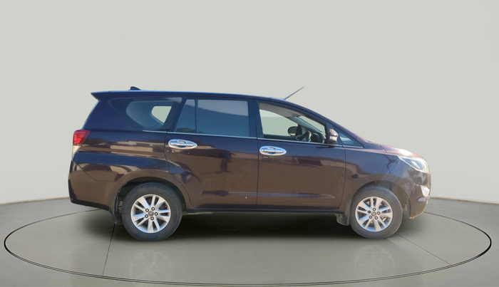 2017 Toyota Innova Crysta 2.4 VX 7 STR, Diesel, Manual, 1,55,901 km, exterior