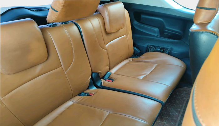 2017 Toyota Innova Crysta 2.4 VX 7 STR, Diesel, Manual, 1,55,901 km, interior