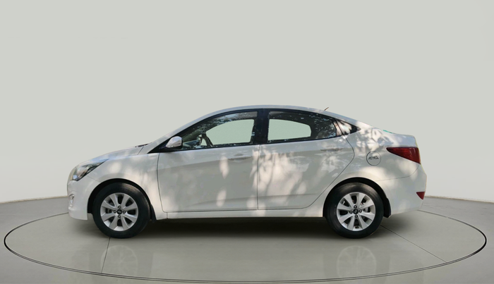 2015 Hyundai Verna FLUIDIC 4S 1.6 VTVT S(O), Petrol, Manual, 37,259 km, exterior