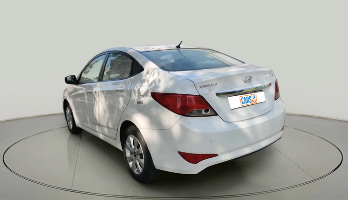 2015 Hyundai Verna FLUIDIC 4S 1.6 VTVT S(O), Petrol, Manual, 37,259 km, exterior