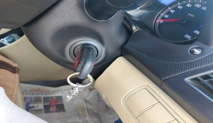 2015 Hyundai Verna FLUIDIC 4S 1.6 VTVT S(O), Petrol, Manual, 37,259 km, interior