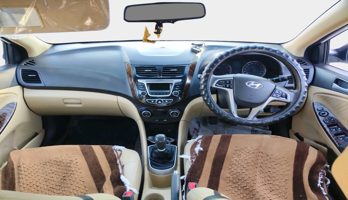 2015 Hyundai Verna FLUIDIC 4S 1.6 VTVT S(O), Petrol, Manual, 37,259 km, interior