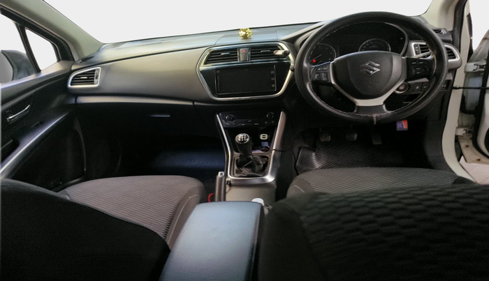 2018 Maruti S Cross ZETA 1.3, Diesel, Manual, 1,37,333 km, interior