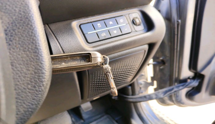 2021 Mahindra Thar LX PETROL HT 4WD AT, Petrol, Automatic, 35,980 km, interior