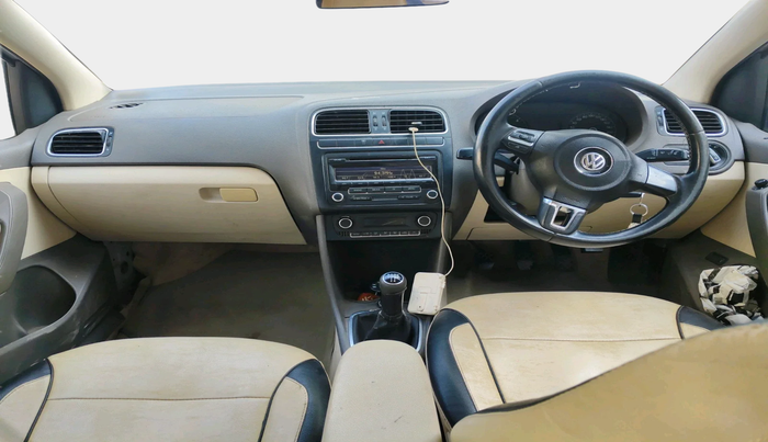 2011 Volkswagen Vento HIGHLINE DIESEL 1.6, Diesel, Manual, 1,64,186 km, interior