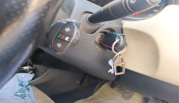 2013 Renault Duster 110 PS RXZ DIESEL PLUS, Diesel, Manual, 2,24,878 km, interior