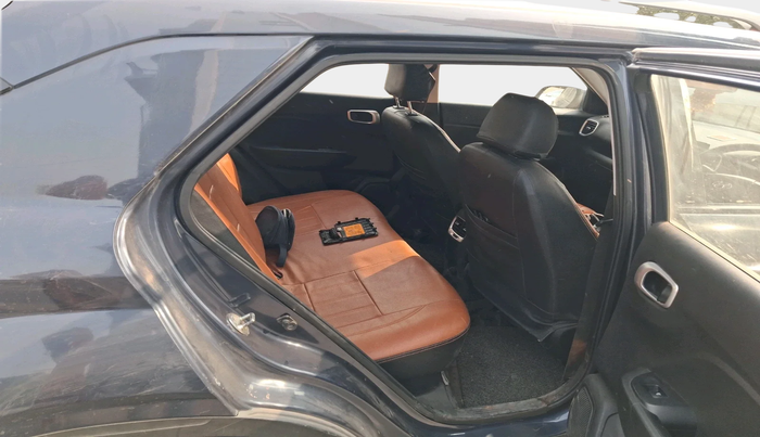 2022 Hyundai VENUE S+ 1.2, Petrol, Manual, 87,005 km, interior