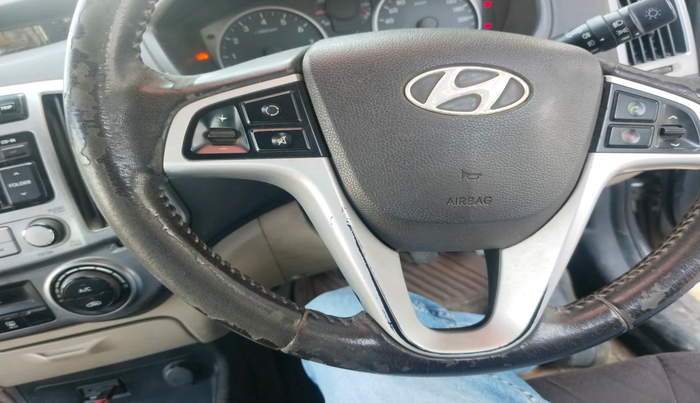 2013 Hyundai i20 SPORTZ 1.2, Petrol, Manual, 1,07,273 km, interior