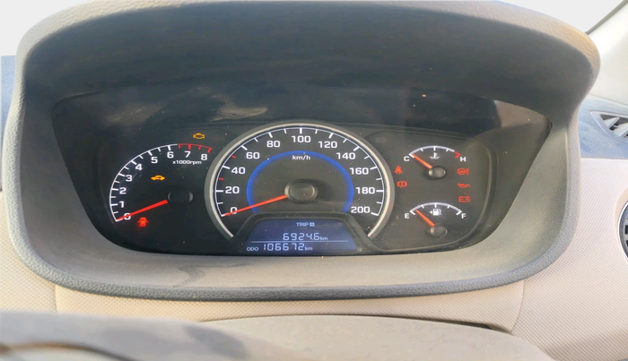 2018 Hyundai Grand i10 SPORTZ 1.2 KAPPA VTVT, Petrol, Manual, 1,06,672 km, interior