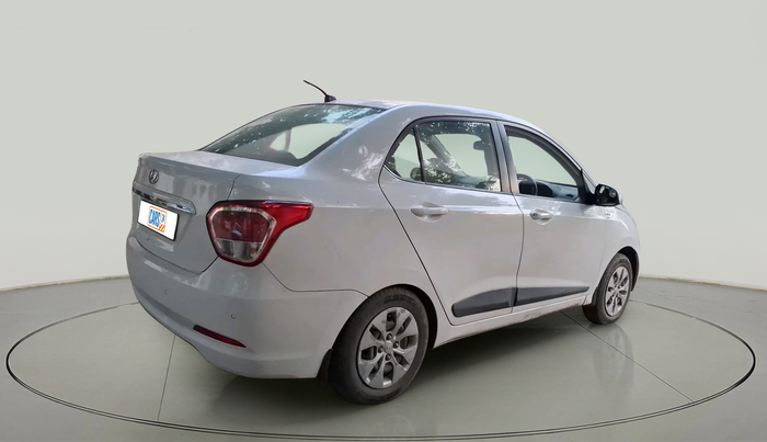 2015 Hyundai Xcent S 1.2, Petrol, Manual, 2,87,328 km, exterior