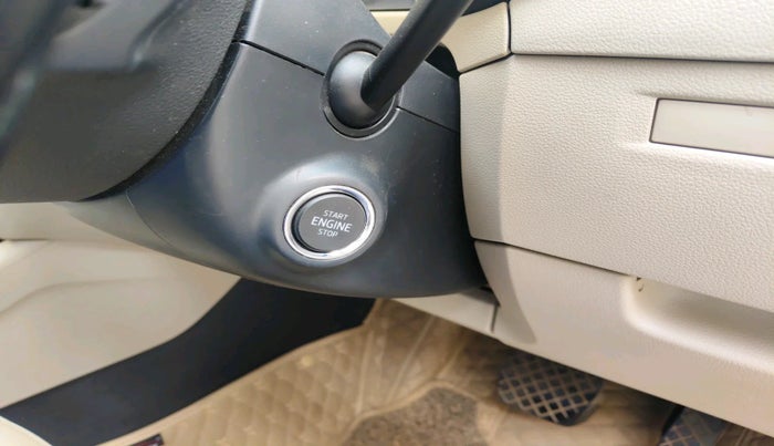 2016 Skoda Octavia 2.0 TDI CR STYLE PLUS AT, Diesel, Automatic, 1,07,010 km, interior