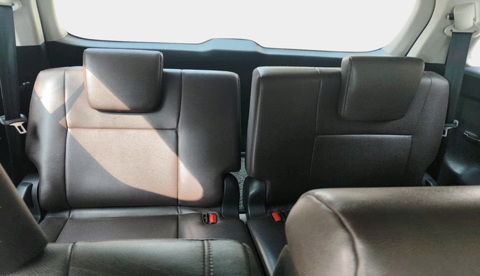 2020 Toyota Fortuner 2.8 4X2 MT, Diesel, Manual, 83,077 km, interior