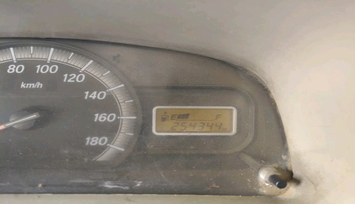 2013 Maruti Eeco 5 STR WITH A/C+HTR, Petrol, Manual, 2,54,344 km, interior