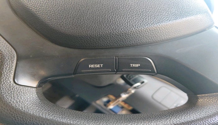 2015 Hyundai Grand i10 MAGNA 1.1 CRDI, Diesel, Manual, 80,566 km, interior