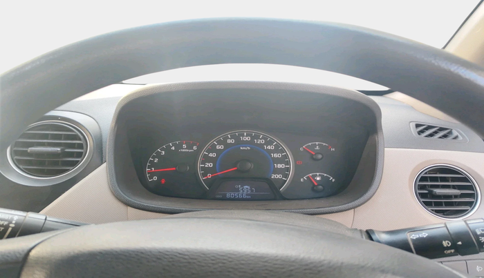 2015 Hyundai Grand i10 MAGNA 1.1 CRDI, Diesel, Manual, 80,566 km, interior