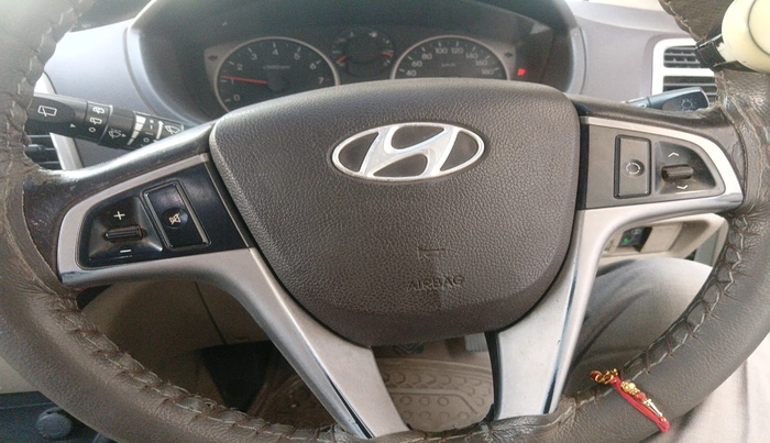 2011 Hyundai i20 ASTA 1.2, Petrol, Manual, 1,31,737 km, interior