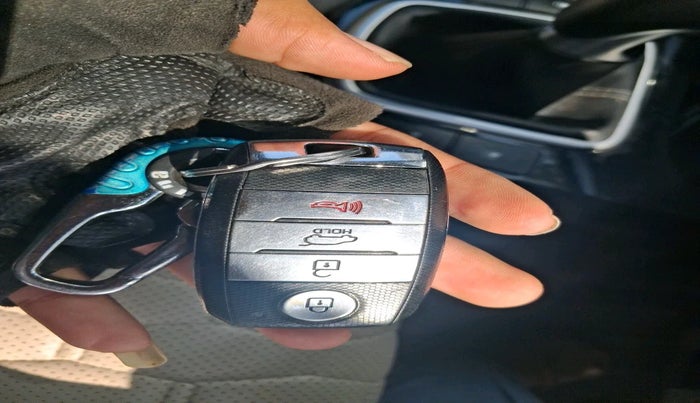 2020 KIA SELTOS HTK PLUS 1.5 DIESEL, Diesel, Manual, 80,600 km, interior