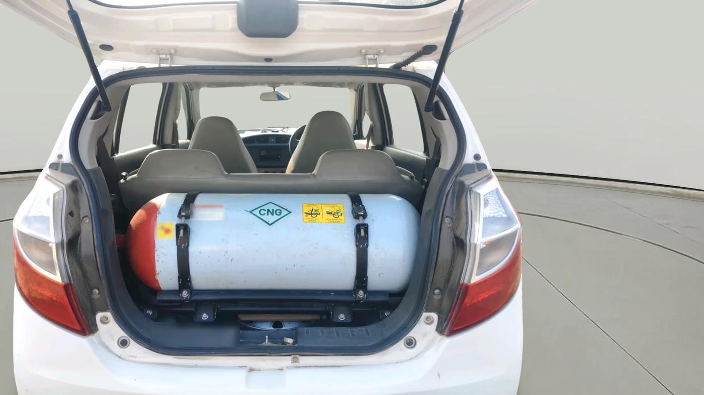 2019 Maruti Alto K10 LXI CNG, Petrol, Manual, 1,21,057 km, exterior