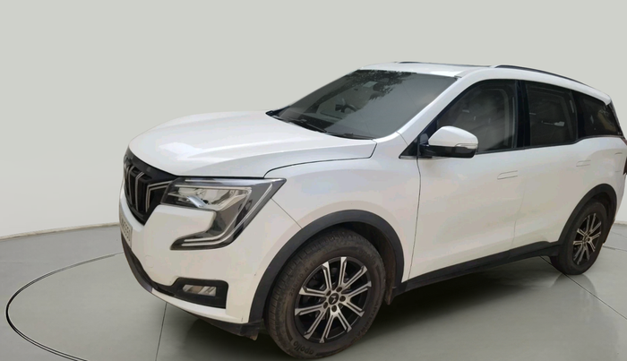 2022 Mahindra XUV700 AX 7 D AT 7 STR, Diesel, Automatic, 40,011 km, exterior