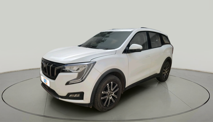 2022 Mahindra XUV700 AX 7 D AT 7 STR, Diesel, Automatic, 40,011 km, exterior