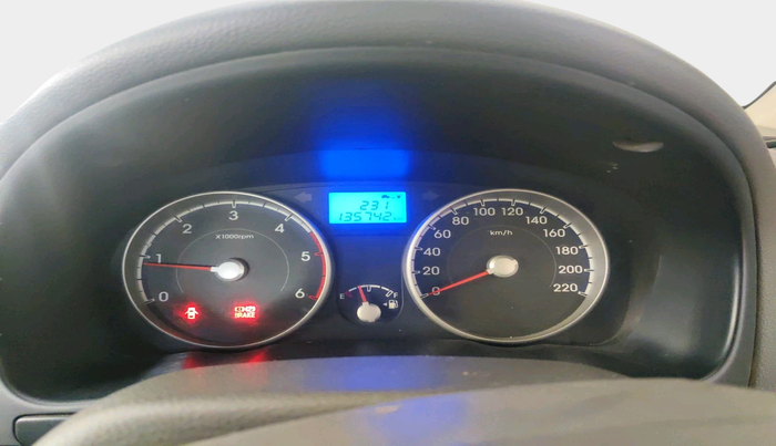 2011 Hyundai Verna TRANSFORM 1.5 SX CRDI, Diesel, Manual, 1,35,742 km, interior