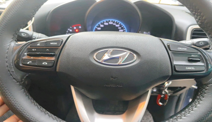 2019 Hyundai VENUE SX 1.4 CRDI, Diesel, Manual, 1,27,840 km, interior