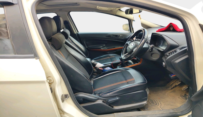 2018 Ford Ecosport TITANIUM 1.5L SPORTS(SUNROOF) DIESEL, Diesel, Manual, 85,092 km, interior