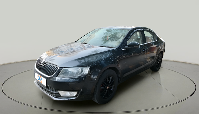 2015 Skoda Octavia ELEGANCE 2.0 TDI AT, Diesel, Automatic, 1,29,686 km, exterior