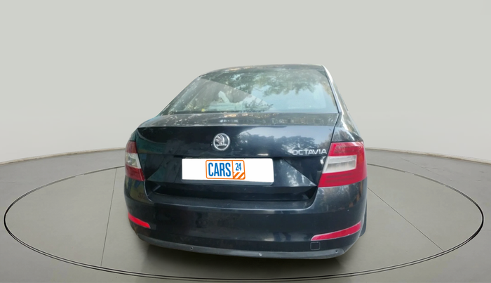 2015 Skoda Octavia ELEGANCE 2.0 TDI AT, Diesel, Automatic, 1,29,686 km, exterior